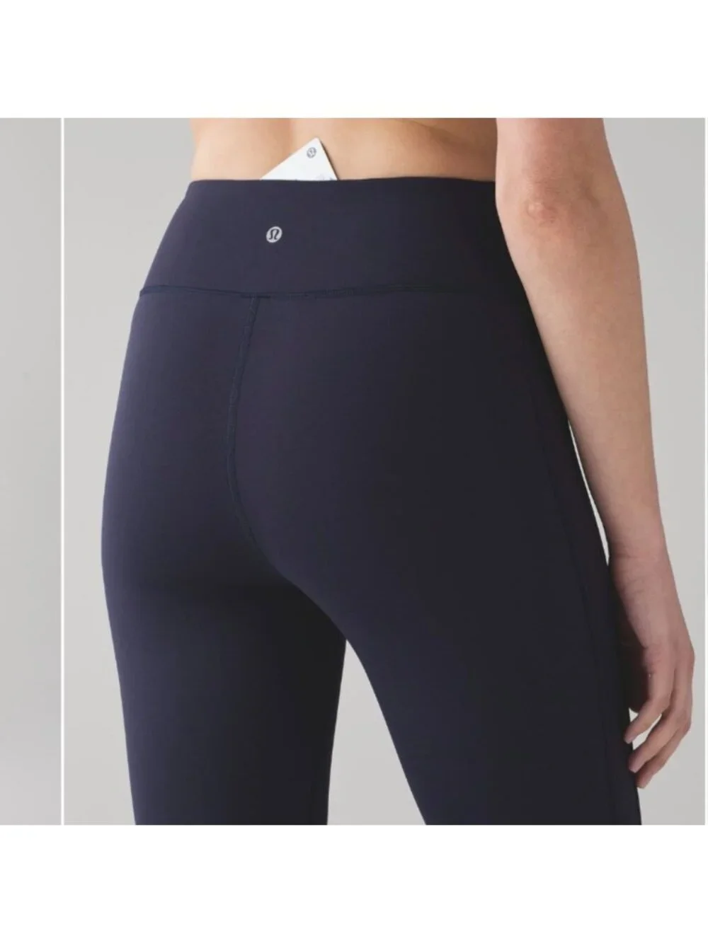 Lululemon Squad Goals Crop (17